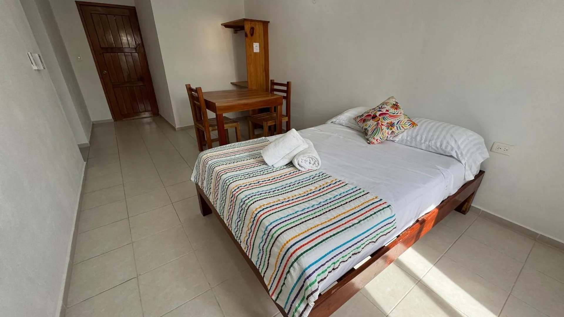 Casa Boca Iglesia Apartment Isla Mujeres