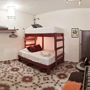  Apartment Cozy Near & Ferry